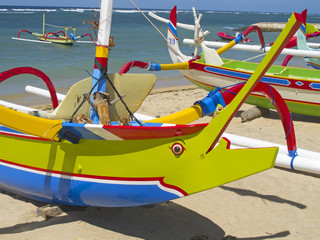 Traditional balinese "dragonfly" boat