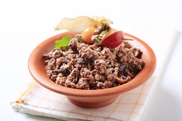 Chocolate breakfast cereal