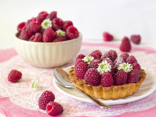 Fresh raspberry tart