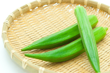 鮮やかなオクラ