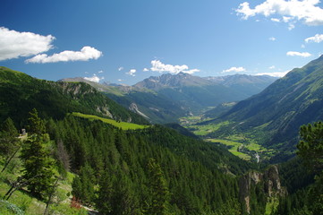 Fototapeta na wymiar Valley High Maurienne - Savoie