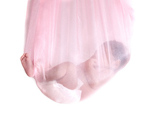 nourrisson dans un hamac