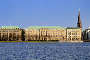 Hauptsitz einer Hamburger Reederei an der Binnenalster