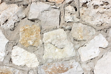 Fence made of flat chalkstones