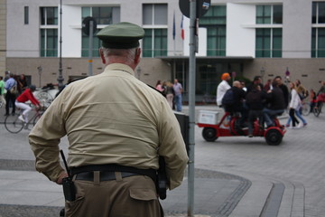 Police à Berlin pendant une manifestation
