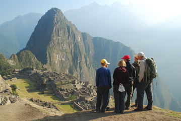 Visite du Machu Picchu en famille - obrazy, fototapety, plakaty