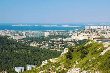 Ausblick von oben auf Marseille