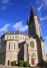 Fototapeta na wymiar Eglise de Châteaubourg