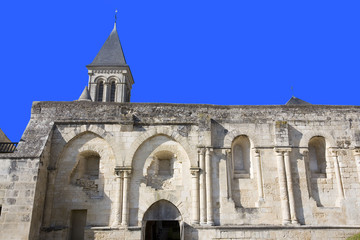 france; 85; marais poitevin,nieul sur l'autise : abbaye romane s