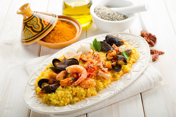 fish paella - paella di pesce