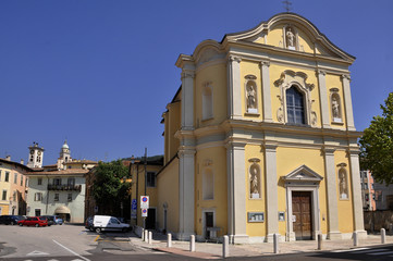 Fototapeta na wymiar rovereto kościół Santa Maria del prawa wyborczego prowincji Trydent