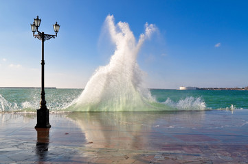 Wave
