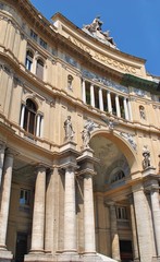 Fototapeta premium Facciata minore della Galleria Umberto I di Napoli - Italia
