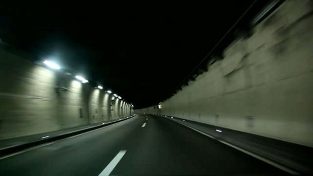 Tunnel