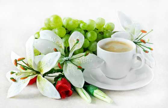 Coffee marzipan flowers