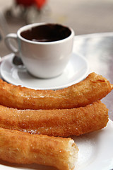 churros con chocolate