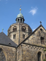 Fototapeta na wymiar Münsterkirche in Hameln