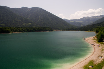 Sylvensteinsee Stausee bayern berge isarwinkel