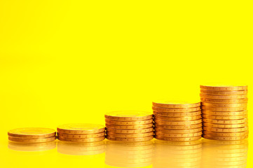 currency and investment
