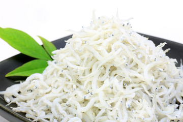 dried young sardines