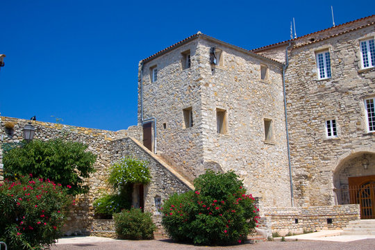 Le castellet