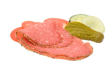 Salami mit Pfefferkruste