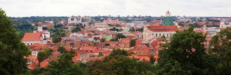 Fototapeta na wymiar Dachy miasta Wilno