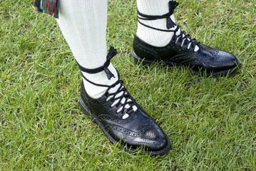 Schottenschuhe