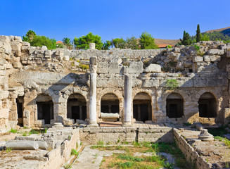 Fototapeta na wymiar Ruiny w Koryncie, Grecja