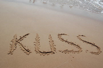 kuss im sand