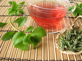 Tee mit Stevia gesüßt