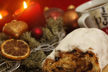 Kaffee und Kuchen zum Fest