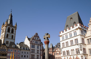 Trier, rathaus und Häuser am Hauptmarkt