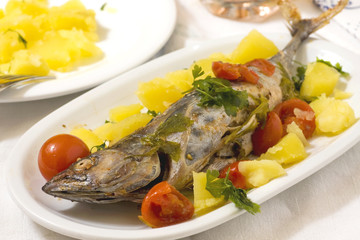 tonnetto all'acqua pazza