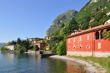 Fototapeta na wymiar Miasto Menaggio na słynny włoski Jezioro Como