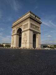 Fototapeta na wymiar Arco del Triunfo en Paris