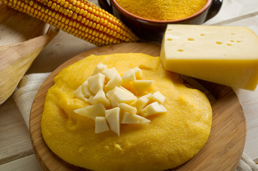 polenta and cheese- polenta e formaggi © Marco Mayer