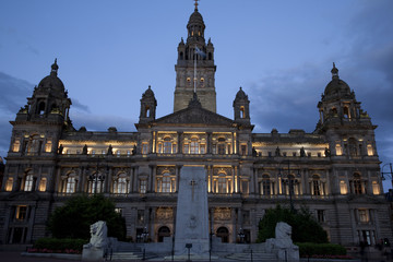 Fototapeta na wymiar City Chambers illuminated at night, Glasgow, Scotland