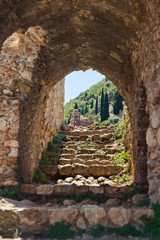 Fototapeta na wymiar Ruiny starego miasta w Mistra, Grecja