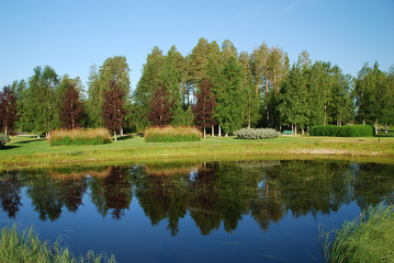 Fototapeta na wymiar Beutyful park in surroundings of Suomussalmi
