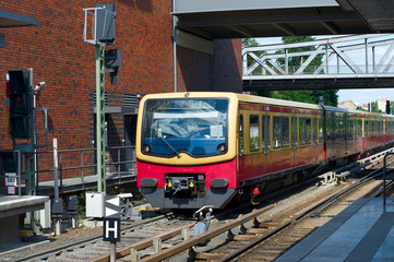 Fototapeta na wymiar S-Bahn