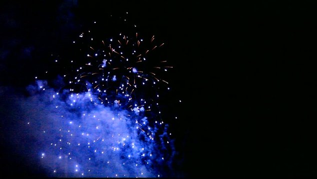 Blaues Feuerwerk