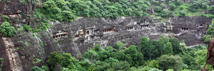 Fototapeta na wymiar Indie - jaskinie Ajanta