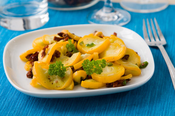 Gebratene Zucchini