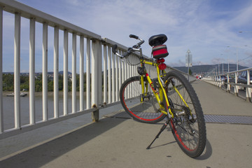 Fototapeta premium bicycle on bridge