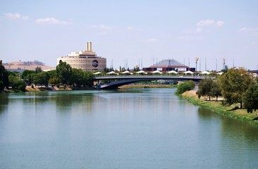 Fototapeta na wymiar Rio Guadalquivir