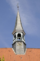 Fototapeta na wymiar Wieża kościoła św Vlemens w Büsum