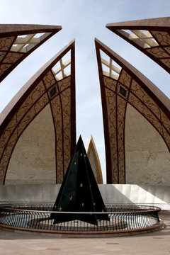 monumento paquistanês