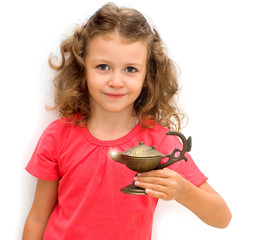 bimba con lampada magica