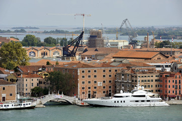 yacht a venise